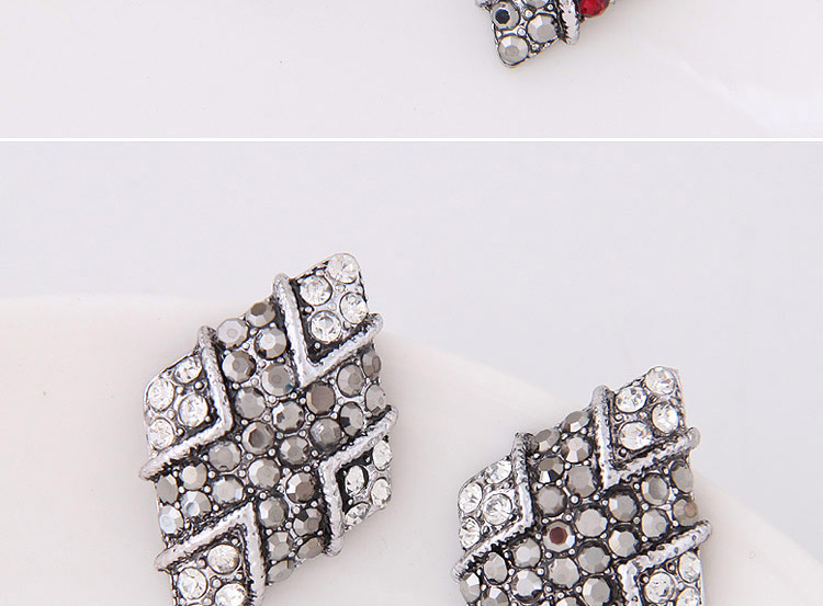 Fashion Red Geometric Shape Diamond Decorated Earrings,Stud Earrings