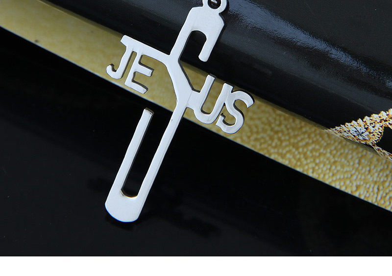 Trendy Silver Color Jesus Cross Pendant Decorated Simple Necklace,Necklaces
