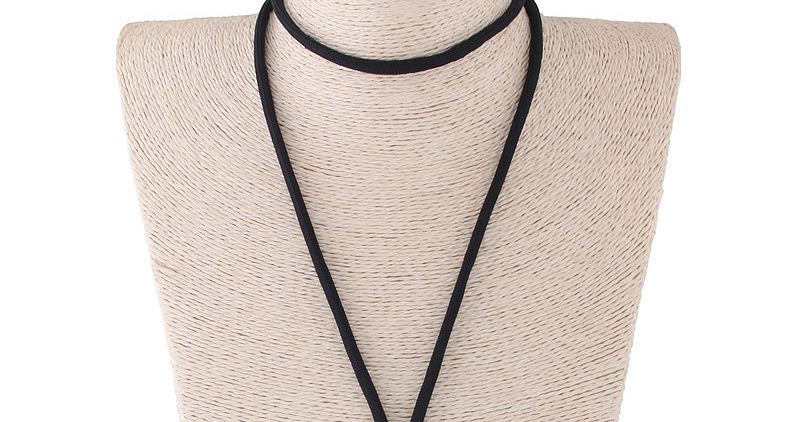 Trendy Black Heart Shape Decorated Simple Necklace,Multi Strand Necklaces
