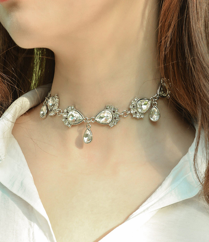 Fashion Silver Color Water Drop Shape Decorated Simple Necklace,Bib Necklaces