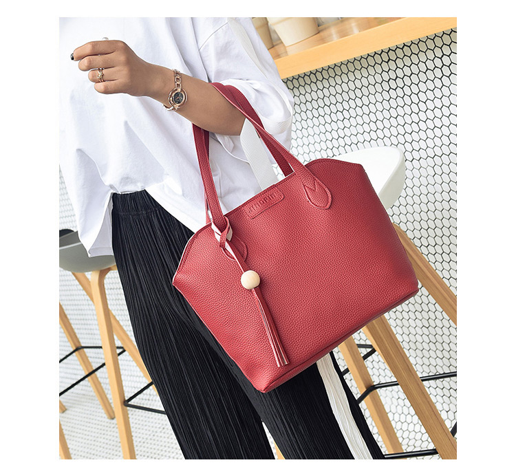 Elegant Red Round Shape Decorated Bags (3pcs),Messenger bags