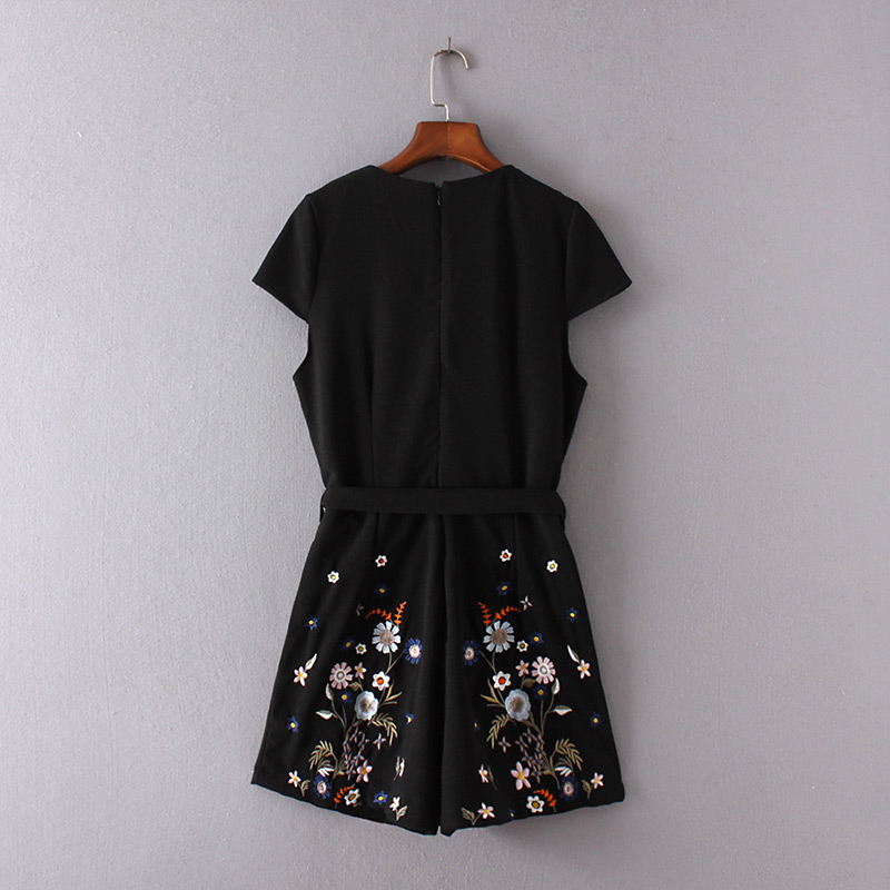 Fashion Black Embroidery Flower Decorated Jumpsuit,Shorts