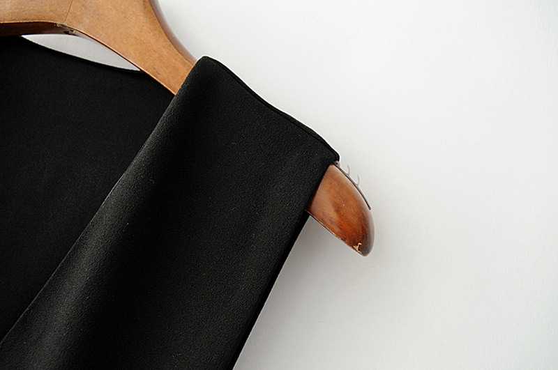 Fashion Black Pure Color Design V Neckline Belt Pants,Pants