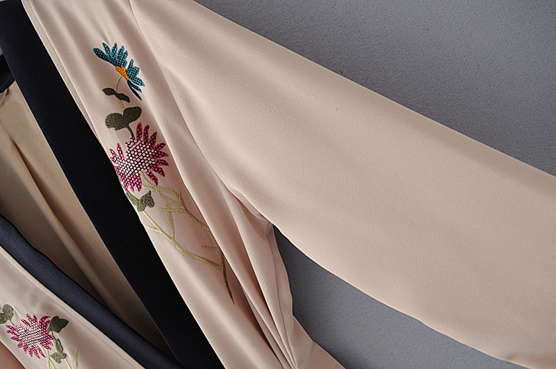 Fashion Light Khaki Embroidery Flower Decorated Long Sleeves Coat,Coat-Jacket