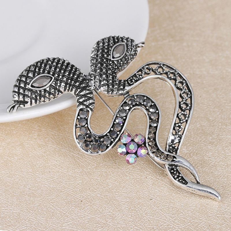 Personalized Gray Snake Shape Decorated Simple Brooch,Korean Brooches