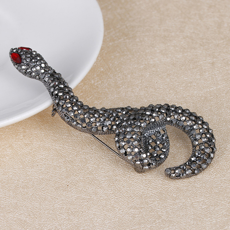 Exaggerated Light Yellow Python Shape Decorated Pure Color Brooch,Korean Brooches
