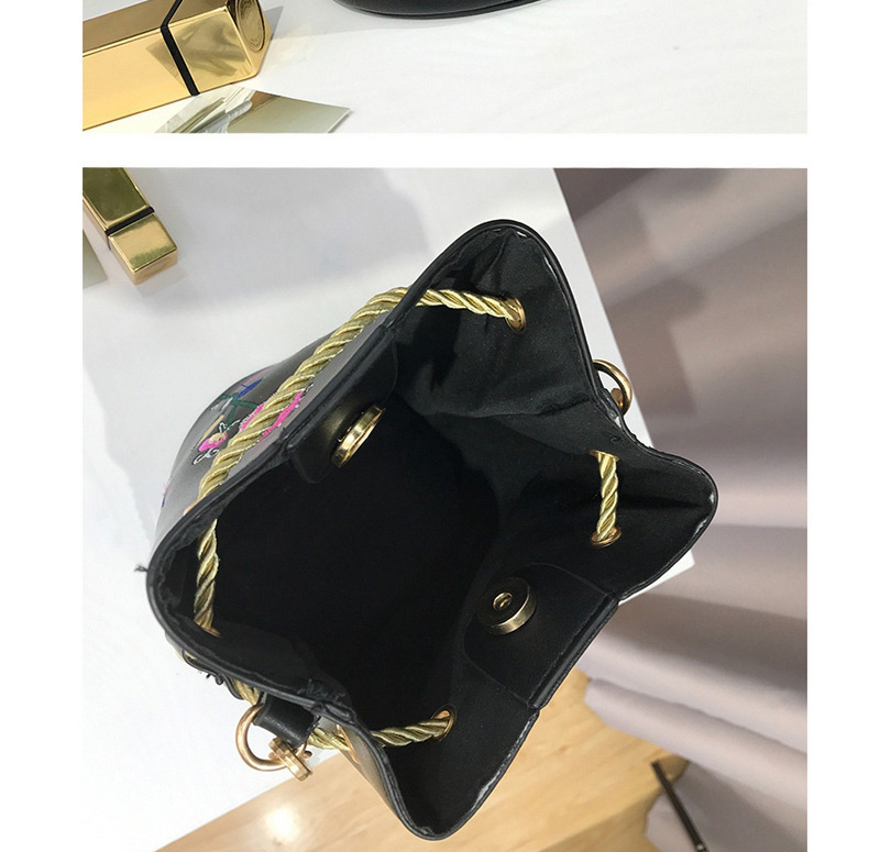 Fashion Black Embroidery Flower Decorated Bucket Shape Shoulder Bag,Shoulder bags