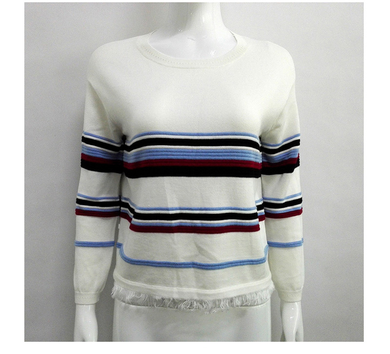 Fashion White Color-matching Decorated Round Mackline Sweater,Sweater