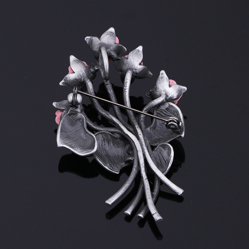 Elegant White+silver Color Metal Folwer Decorated Brooch,Korean Brooches