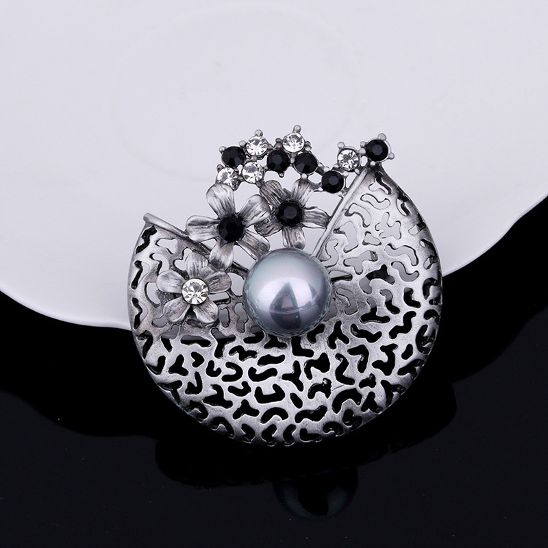 Elegant Gray Hollow Out Decorated Brooch,Korean Brooches