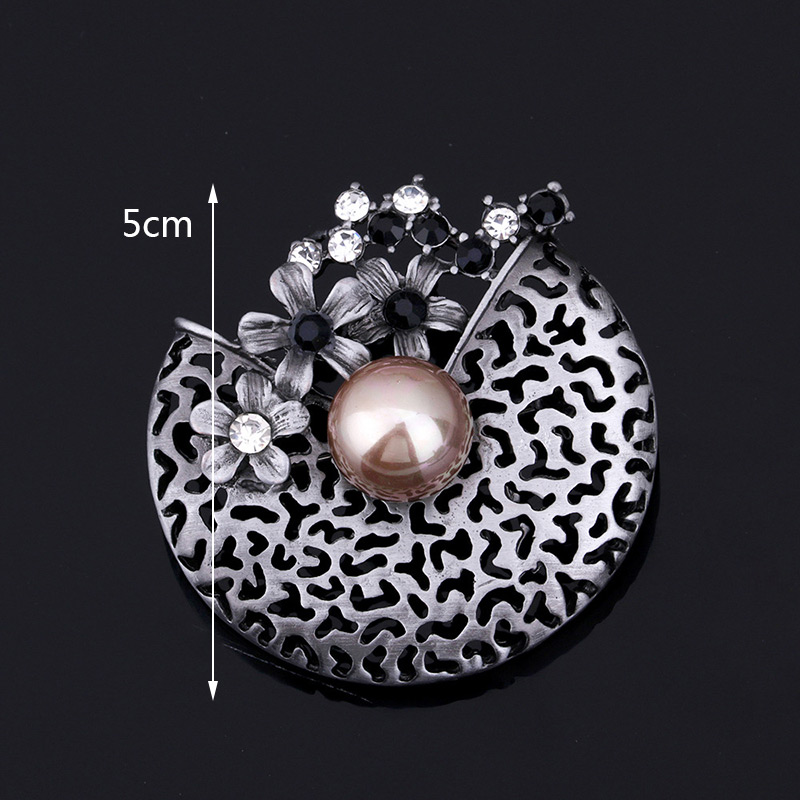 Elegant White Hollow Out Decorated Brooch,Korean Brooches