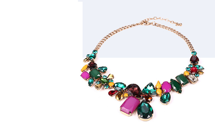 Elegant Multi-color Geometric Shape Diamond Decorated Necklace,Bib Necklaces
