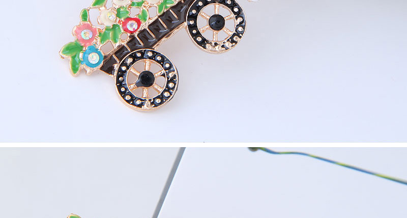 Fashion Multi-color Christmas Carriage Shape Decorated Brooch,Korean Brooches