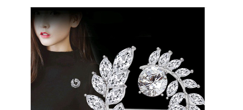 Elegant White Oval Shape Diamond Decorated Brooch,Korean Brooches