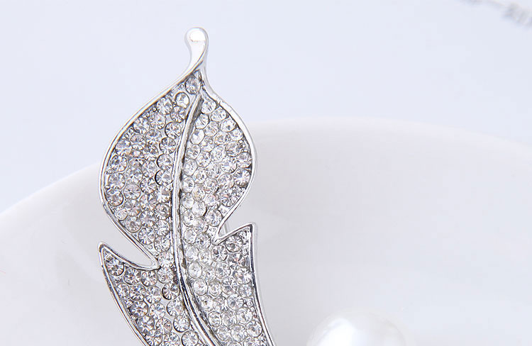 Elegant Silver Color Leaf Shape Decorated Brooch,Korean Brooches