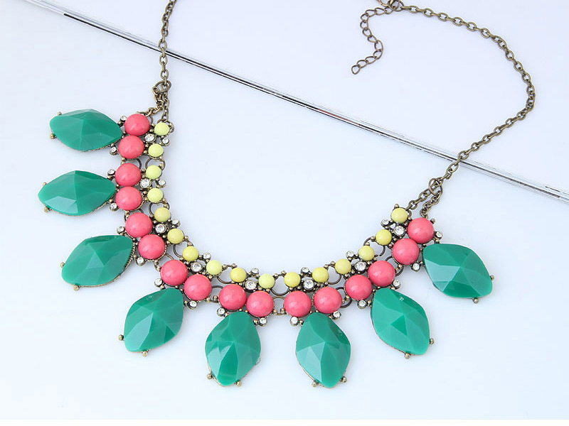 Fashion Green+red Oval Shape Decorated Necklace,Bib Necklaces