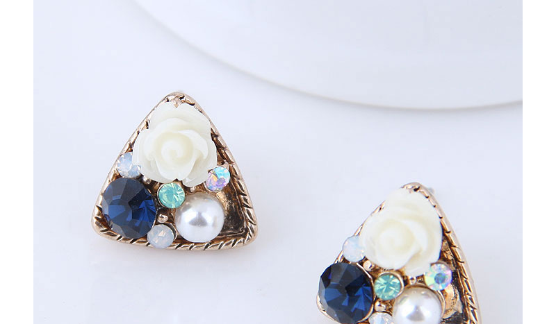 Lovely White Flower Shape Decorated Earrings,Stud Earrings