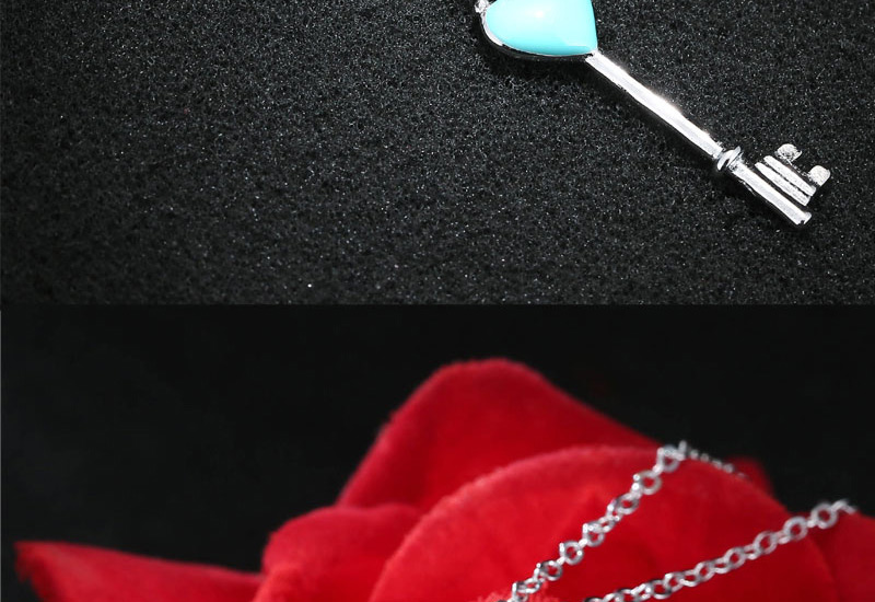 Fashion Blue Key Shape Decorated Nacklace,Pendants