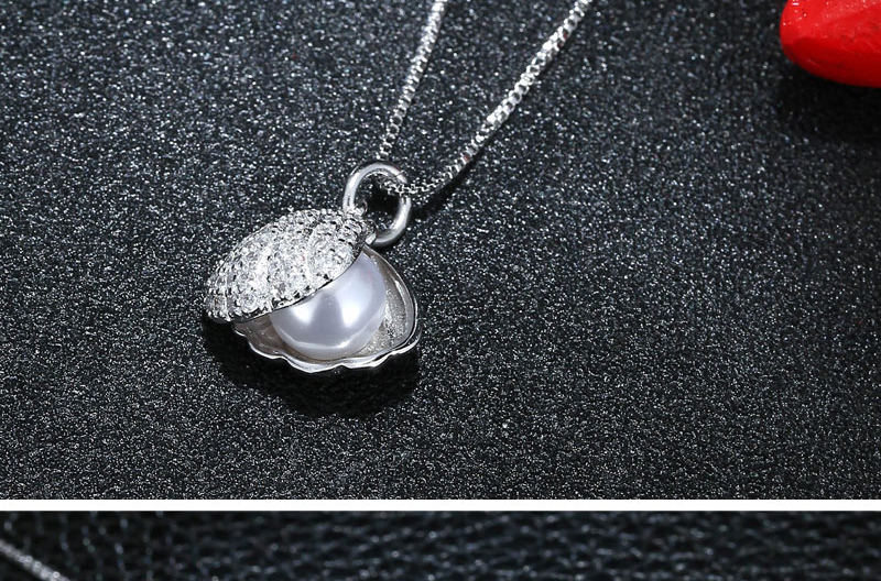 Elegant Silver Color Shell Shape Decorated Necklace,Pendants