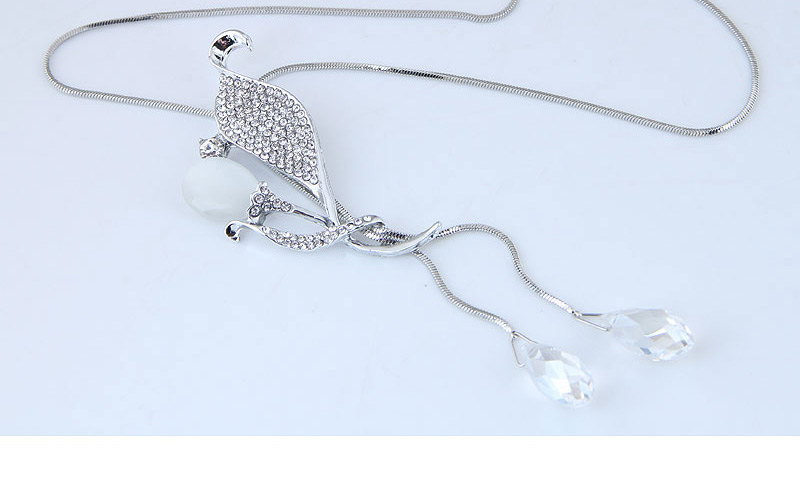 Elegant White Pure Color Decorated Necklace,Multi Strand Necklaces