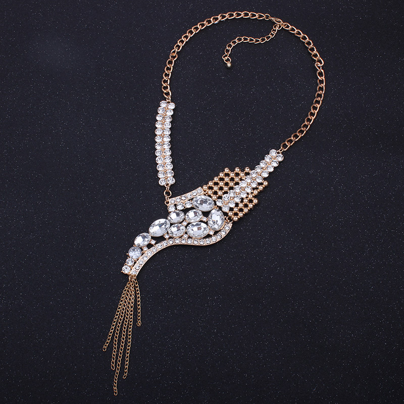 Luxury Gold Color Oval Shape Diamond Decorated Necklace,Bib Necklaces