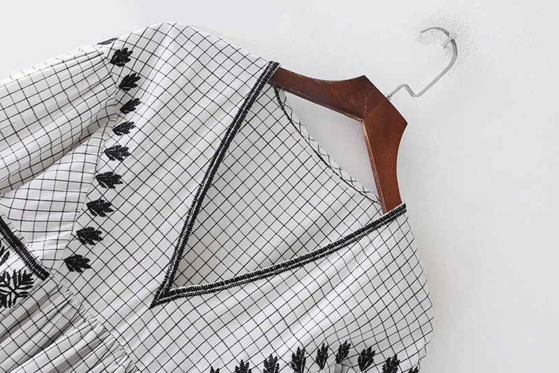 Trendy Black+white V Neckline Design Long Sleeves Dress,Skirts