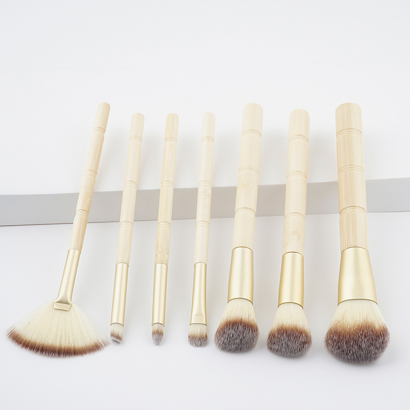 Fashion White Sector Shape Decorated Makeup Brush(7pcs),Beauty tools
