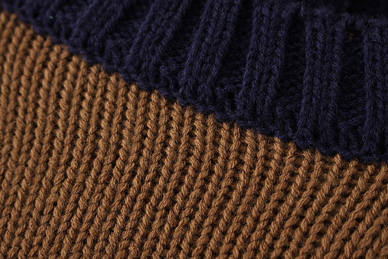 Trendy Blue Bear Pattern Decorated Round Neckline Sweater,Sweater