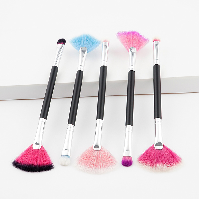 Trendy Purple+pink Sector Shape Decorated Makeup Brush(1pc),Beauty tools