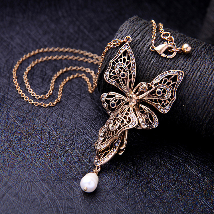 Fashion Antique Gold Butterfly Shape Decorated Hollow Out Necklace,Pendants