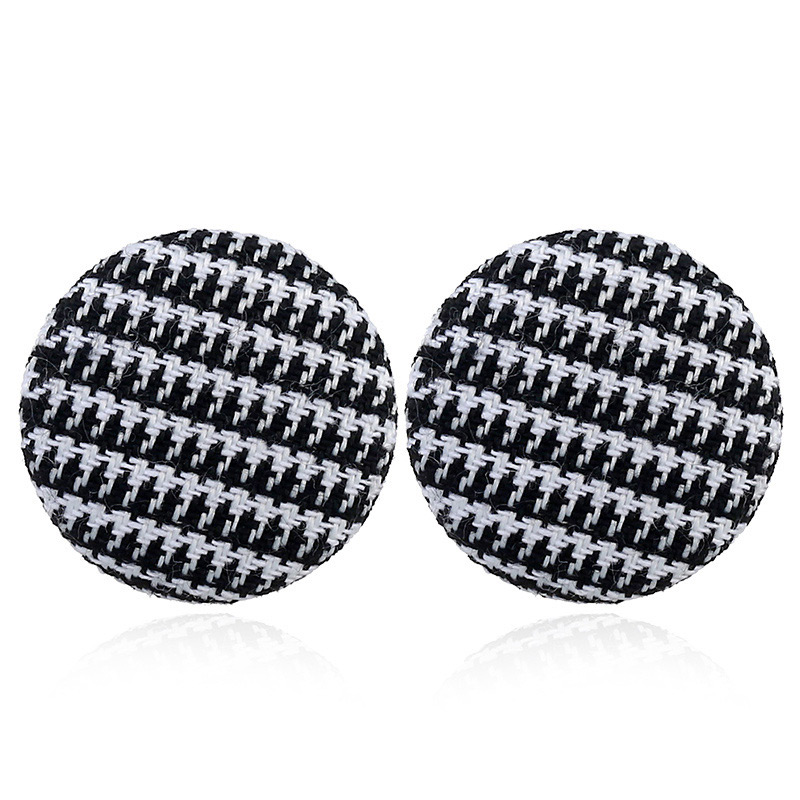 Retro White+black Round Shape Decorated Earrings,Stud Earrings