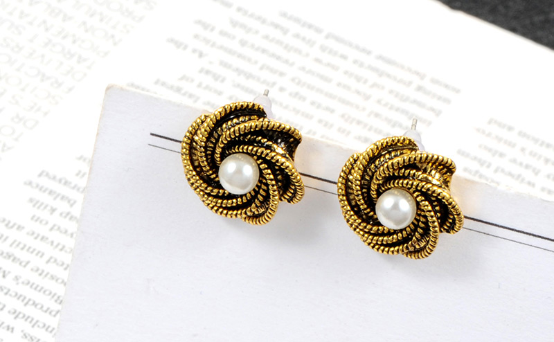 Fashion Gold Color Round Shape Decorated Earrings,Stud Earrings