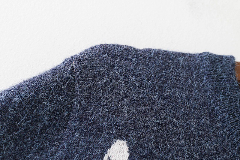 Fashion Brown Swan Pattern Decorated Sweater,Sweater