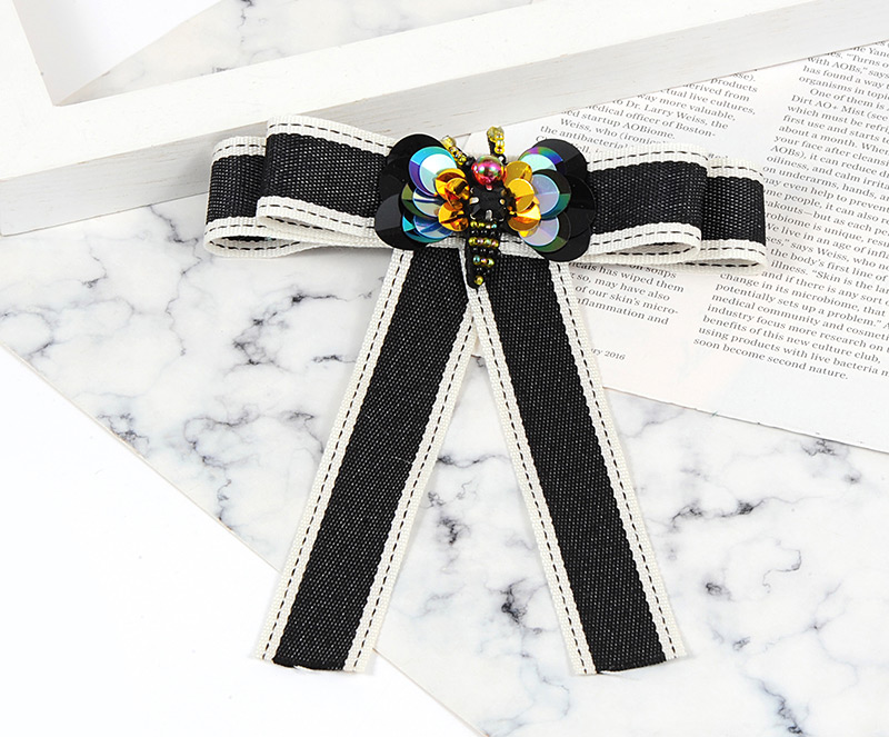 Elegant Black+white Bee Shape Decorated Bow-tie,Korean Brooches