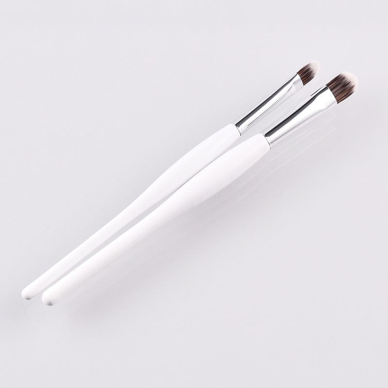 Fashion White Pure Color Decorated Makeup Brush (2 Pcs),Beauty tools