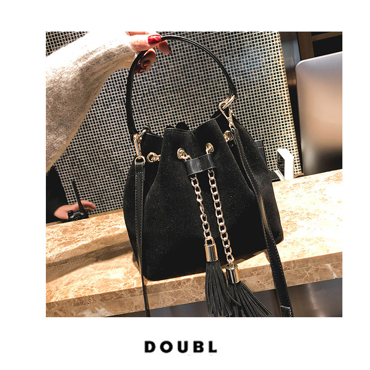 Fashion Black Tassel Decorated Bucket Shape Shoulder Bag,Handbags