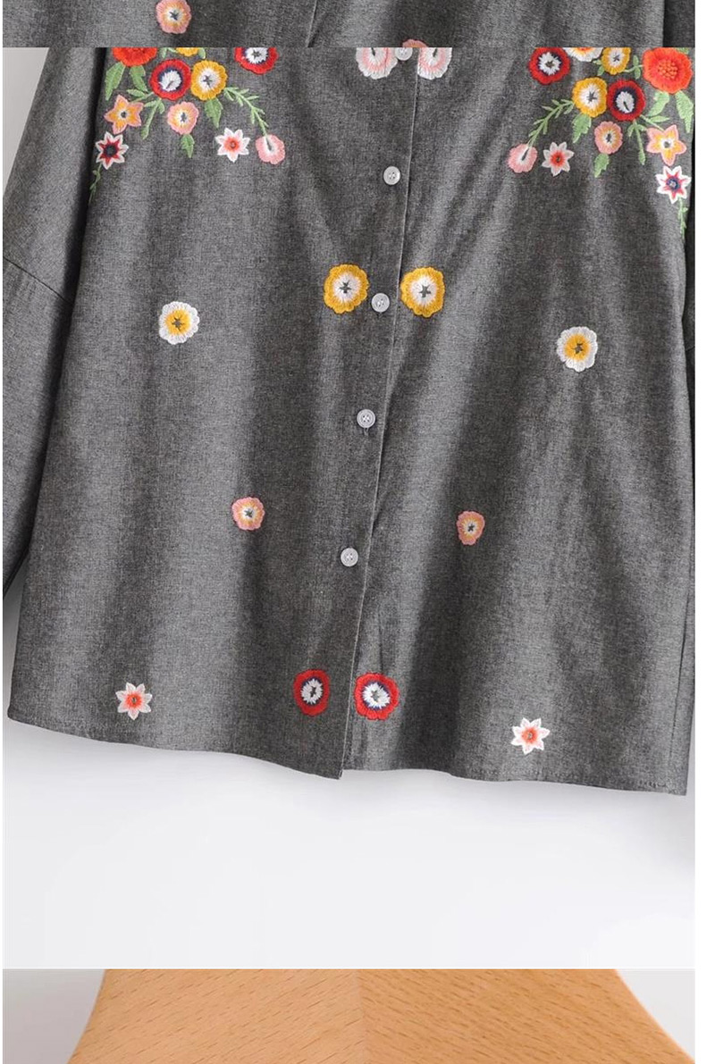 Elegant Gray Embroidery Flower Shape Decorated Shirt,Sweatshirts