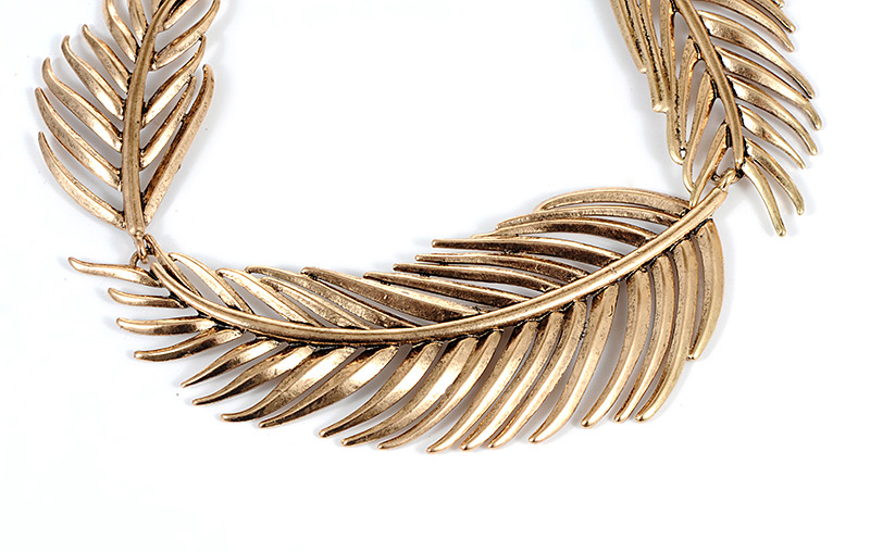 Fashion Gold Color Pure Color Design Leaf Shape Choker,Bib Necklaces