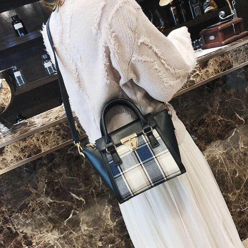 Elegant Black Grid Shape Decorated Bag,Handbags