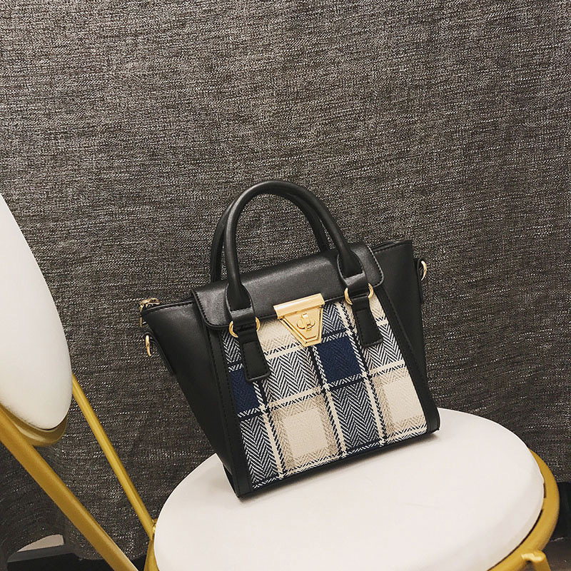 Elegant Black Grid Shape Decorated Bag,Handbags