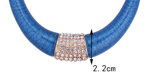 Vintage Dark Blue Crescent Moon Shape Design Necklace,Pendants