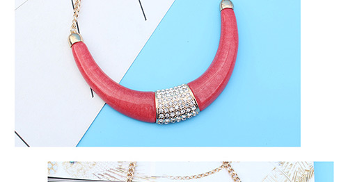 Vintage Red Crescent Moon Shape Design Necklace,Pendants