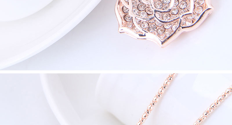 Fashion Rose Gold Flower Pendant Decorated Long Necklace,Pendants