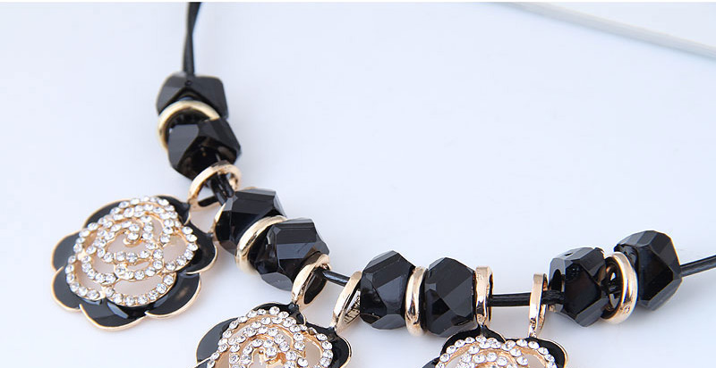 Fashion Black Flower Shape Design Necklace,Bib Necklaces