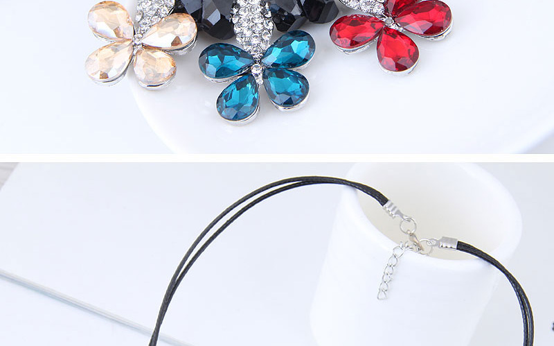 Fashion Blue Flower Shape Decorated Necklace,Bib Necklaces