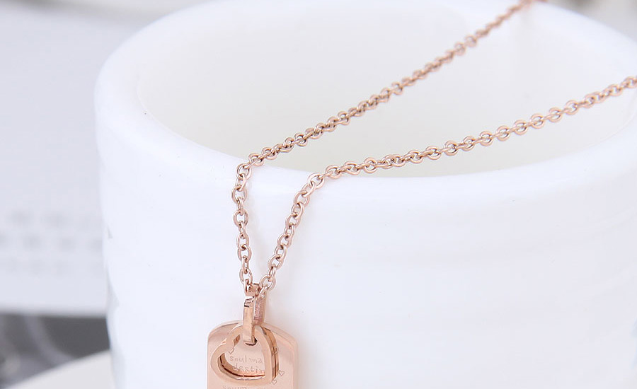 Elegant Rose Gold Heart Shape Pendant Decorated Necklace,Necklaces