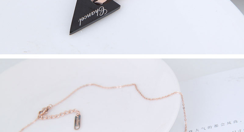 Elegant Black Triangle Shape Pendant Decorated Necklace,Necklaces