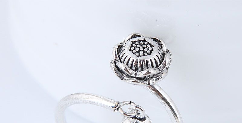 Vintage Silver Color Flower Shape Decorated Ring,Fashion Rings