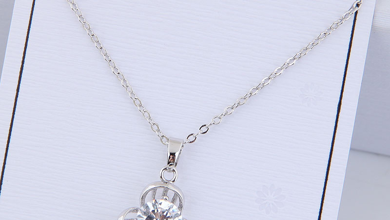 Elegant Silver Color Flower Shape Decorated Necklace,Swimwear Plus Size