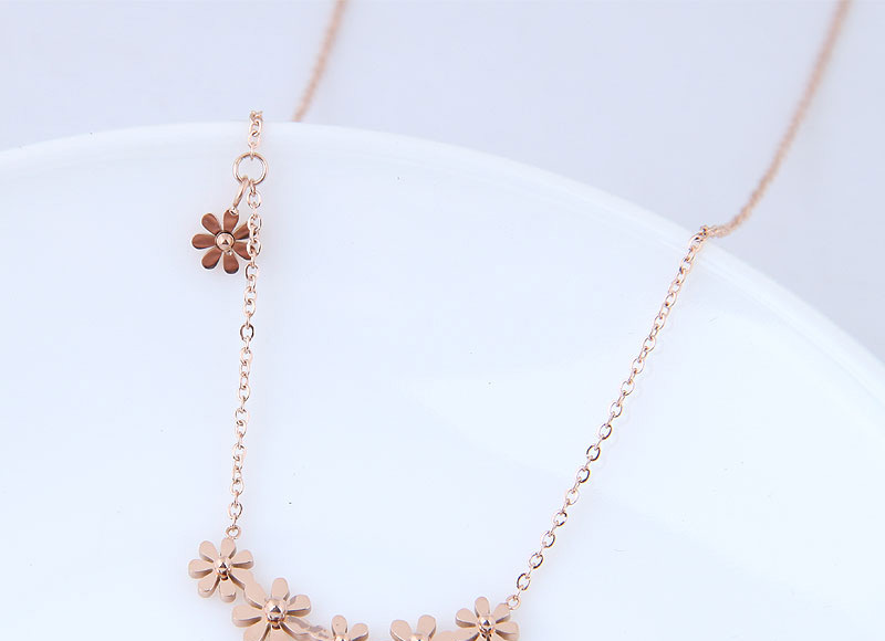 Fashion Rose Gold Flower Shape Decorated Necklace,Necklaces